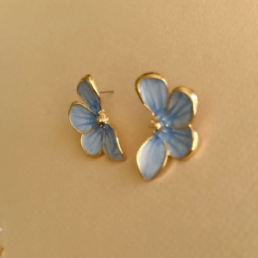 Flower Earrings #2085